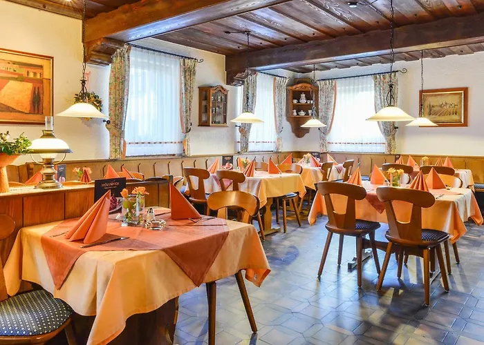 Hotel Hotel-gasthof Rotes Ross Heroldsberg